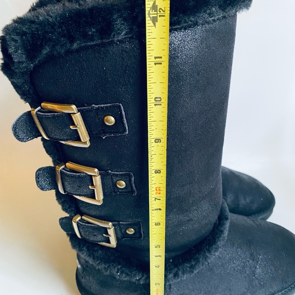 Black boots size 8 - Picture 2 of 10